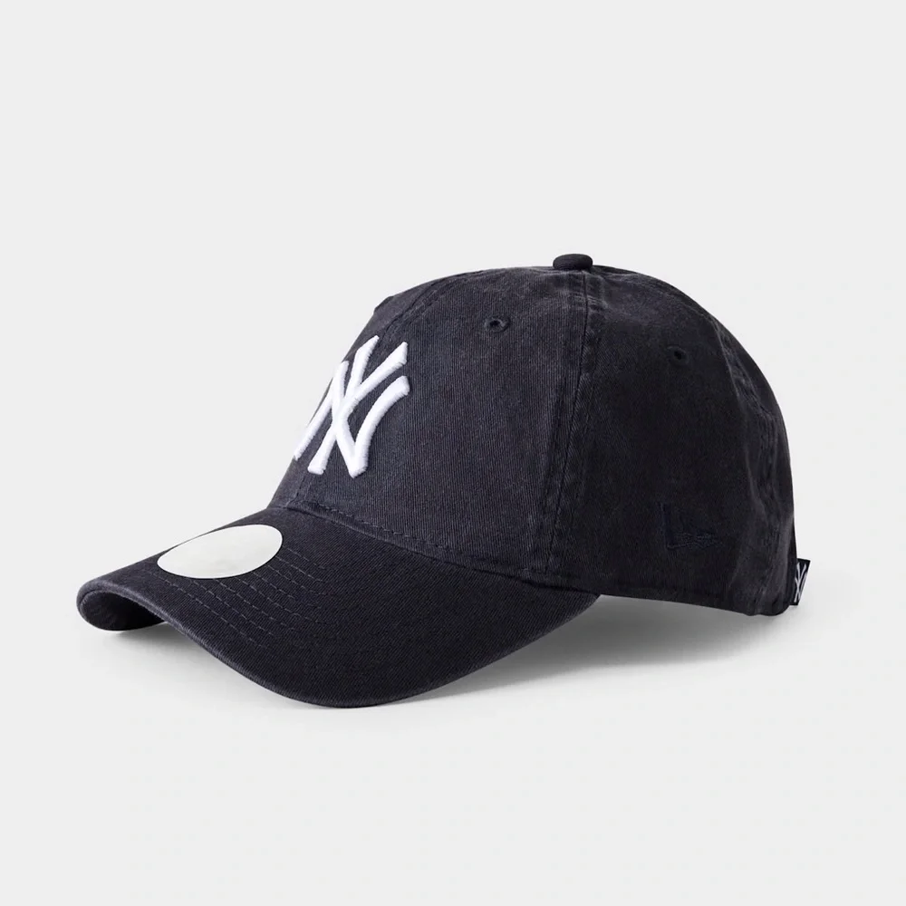 Aritzia New Era New York Yankees 9TWENTY Hat NWT